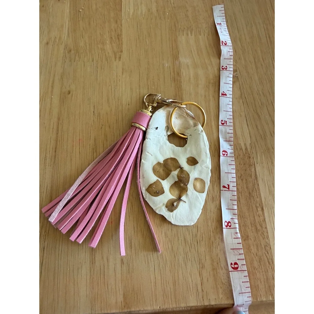 Handmade Oyster Shell Keychain Pink Tassel Pressed Flower Coastal Bag Charm Gold